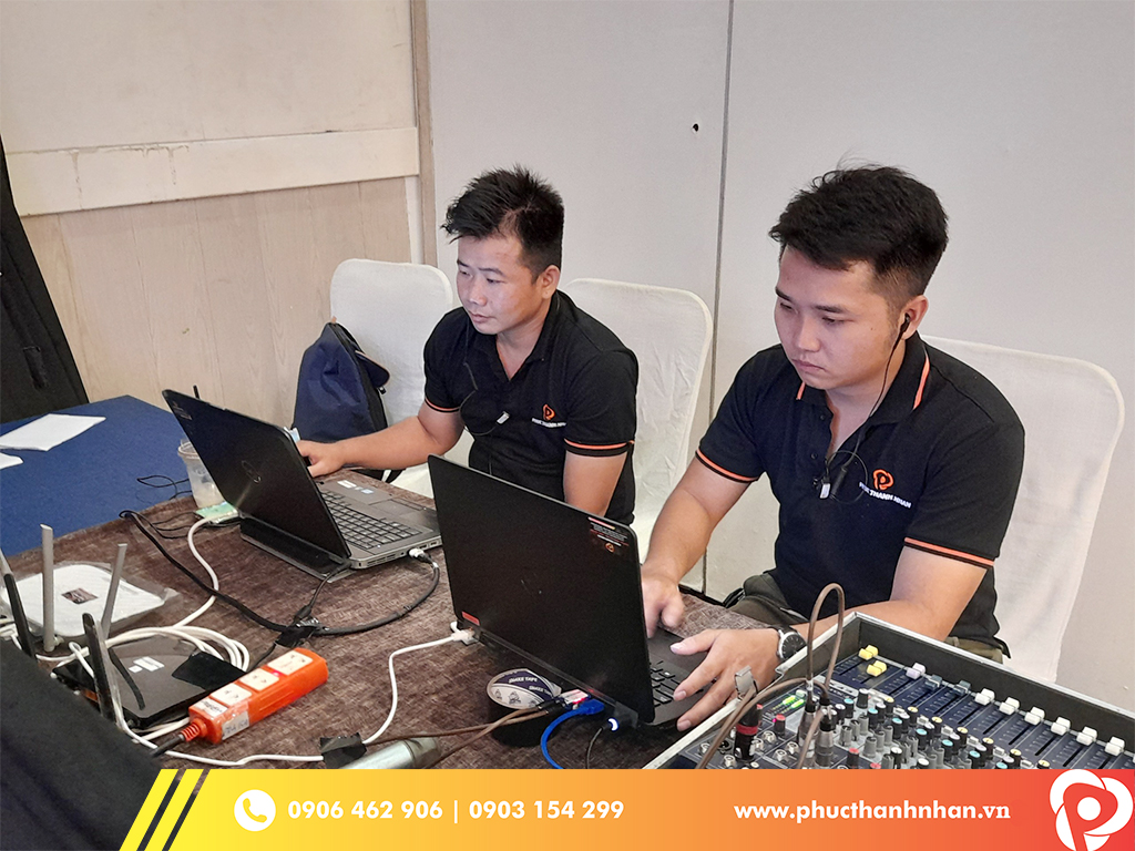 Cho thuê thiết bị họp trực tuyến