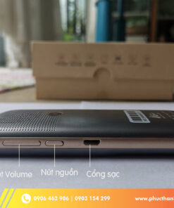 Mặt bên hong máy phiên dịch Aturos F18