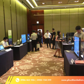 hệ thống tivi triễn lãm