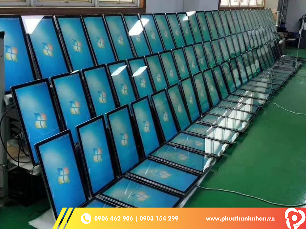 Màn Hình Quảng Cáo Kuking 18.5 inch