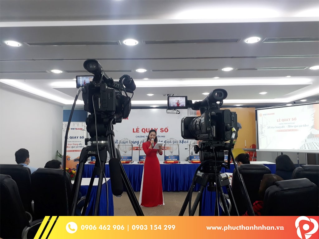 Lợi Ích Của Việc Sử Dụng Dịch Vụ Livestream Trọn Gói