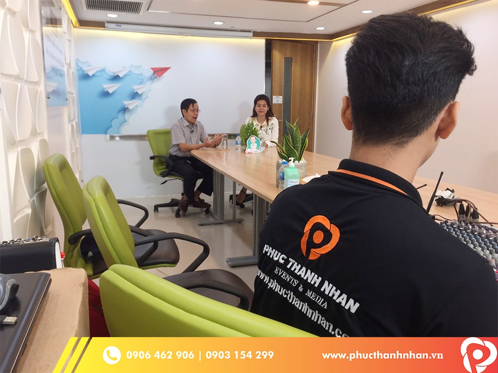 Lợi Ích Của Việc Sử Dụng Dịch Vụ Livestream Trọn Gói